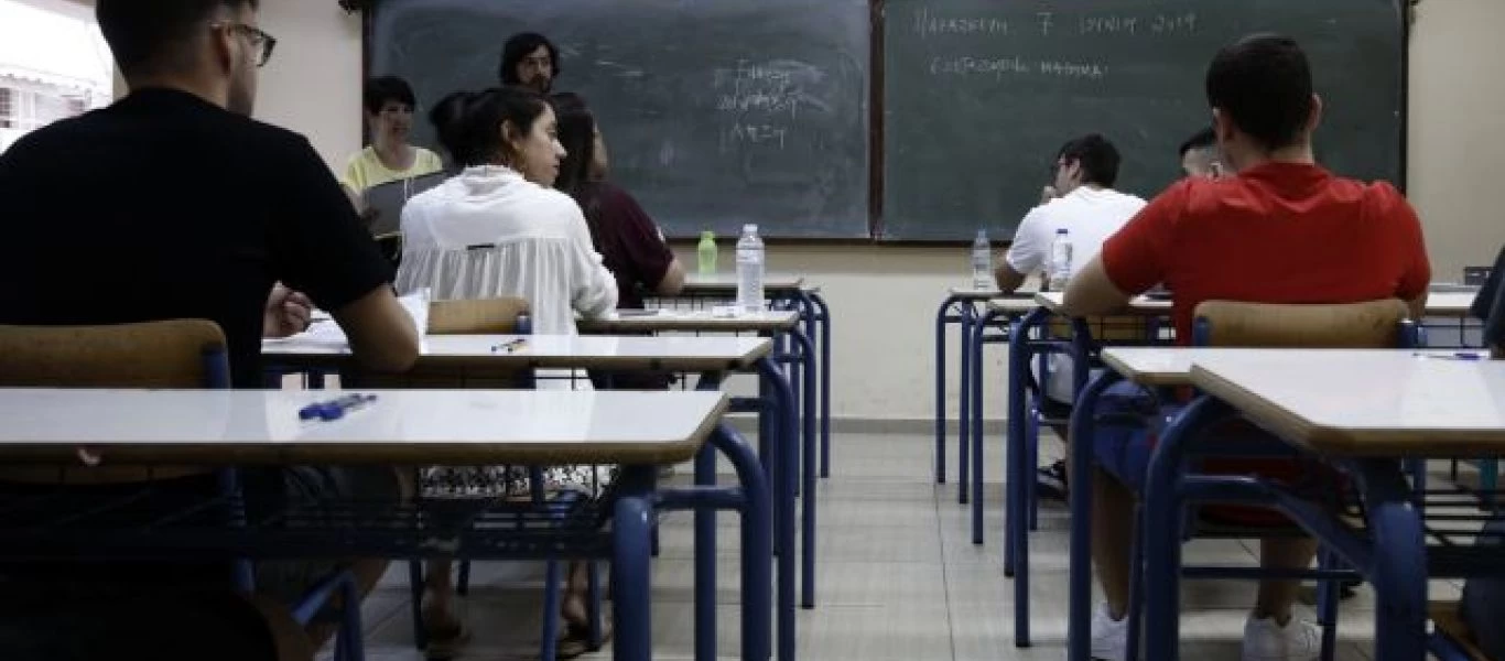 Σχολεία: Με 8.278 θετικά τεστ ξεκίνησε η εβδομάδα - Πότε θα δοθούν τα επόμενα self test